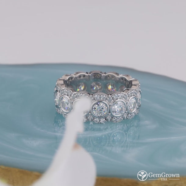 Round Cut Vintage Filigree Full Eternity Wedding Band