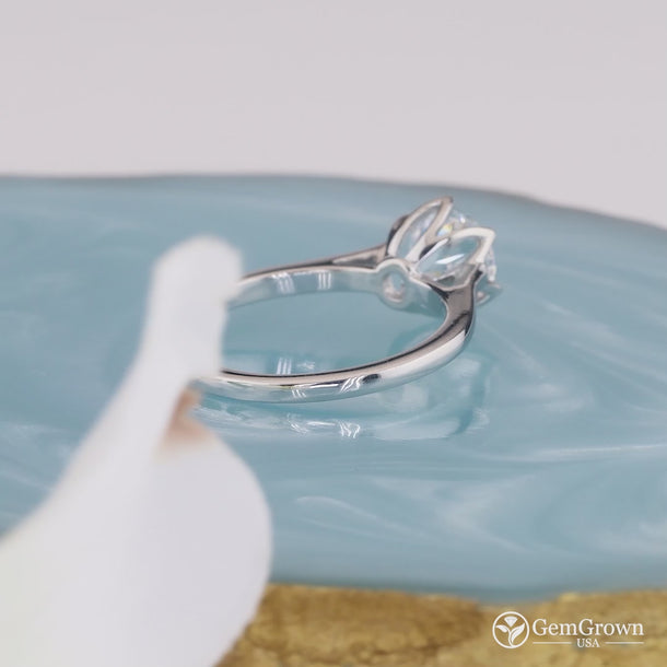 Tulip Set Round Cut Solitaire Engagement Ring